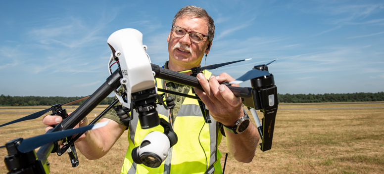 Rudy Muller: 'Een drone die geschikt is voor inspectievluchten kost minimaal 12 tot 15 duizend euro'